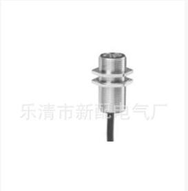 全新高品质接近开关XS118BLPAL2C